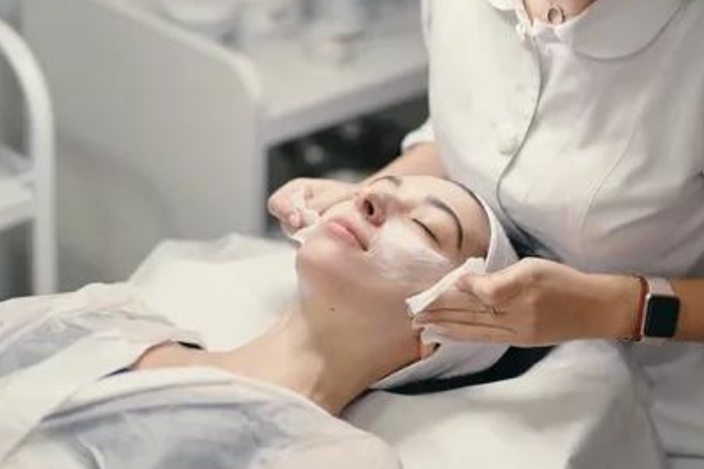 Hydrating Facials